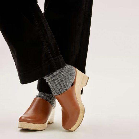 Everlane Shoes - Everlane - The Clog Cognac